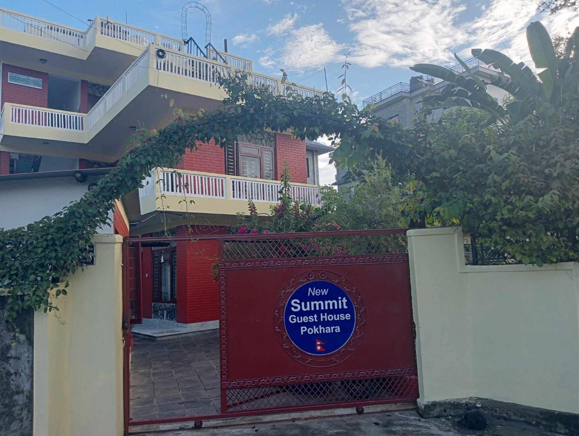 New Summit Guest House Pokhara Luaran gambar