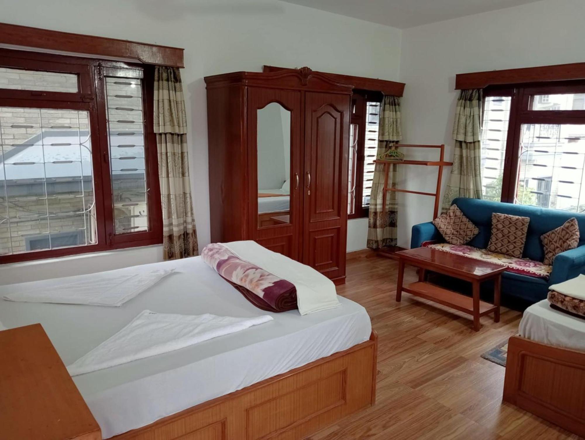 New Summit Guest House Pokhara Luaran gambar