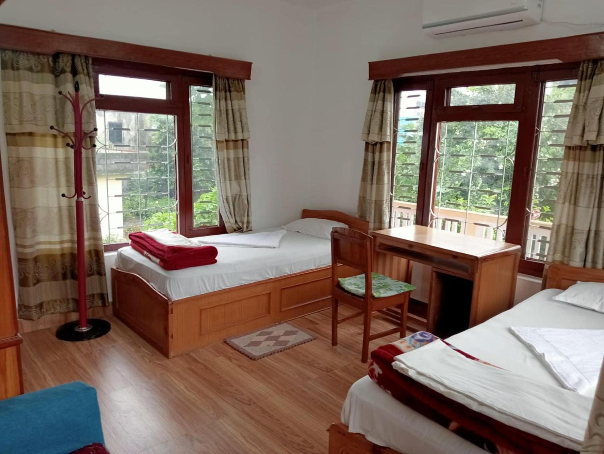 New Summit Guest House Pokhara Luaran gambar