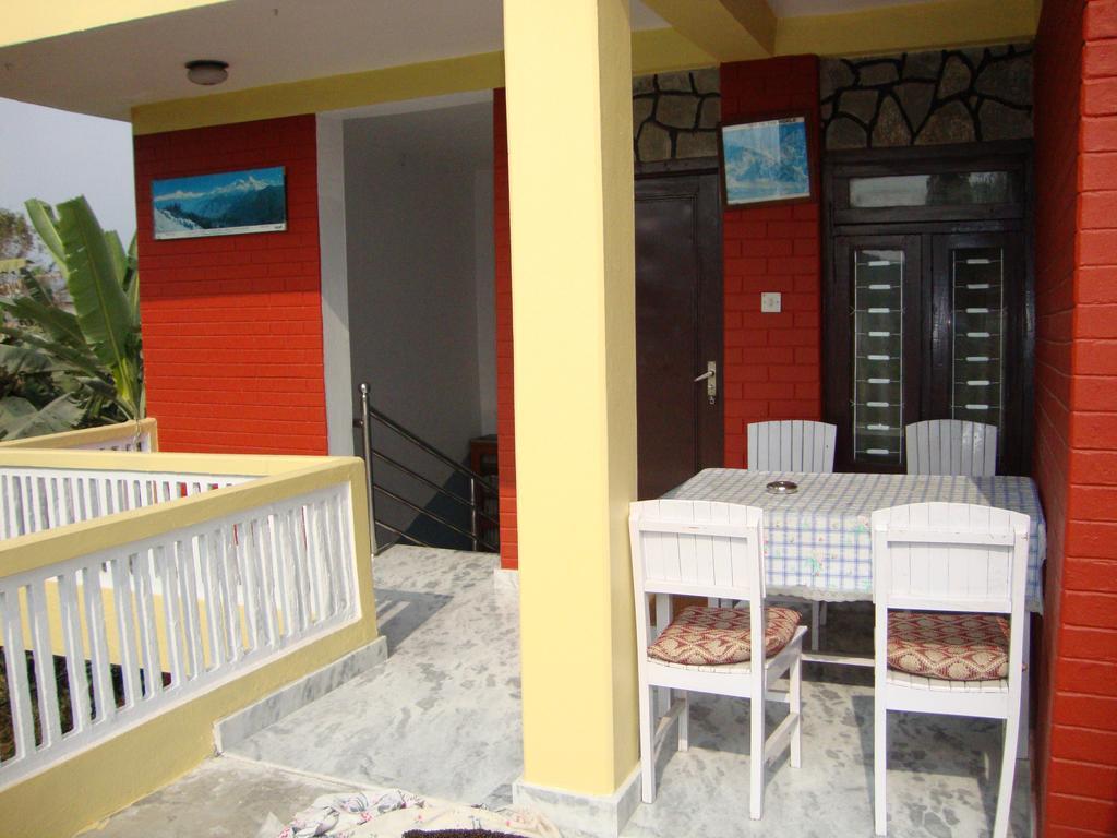 New Summit Guest House Pokhara Luaran gambar